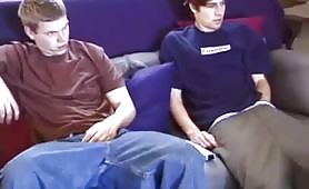 Very laid back friends watches porn and gets turned on